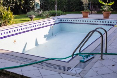 Best Pool Safety Contractors in Saint Paul, MN